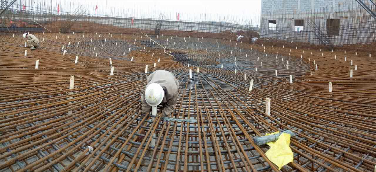 某项目给水装置反洗废水池及污泥储池、V形滤池、机械加速澄清池地基加固工程