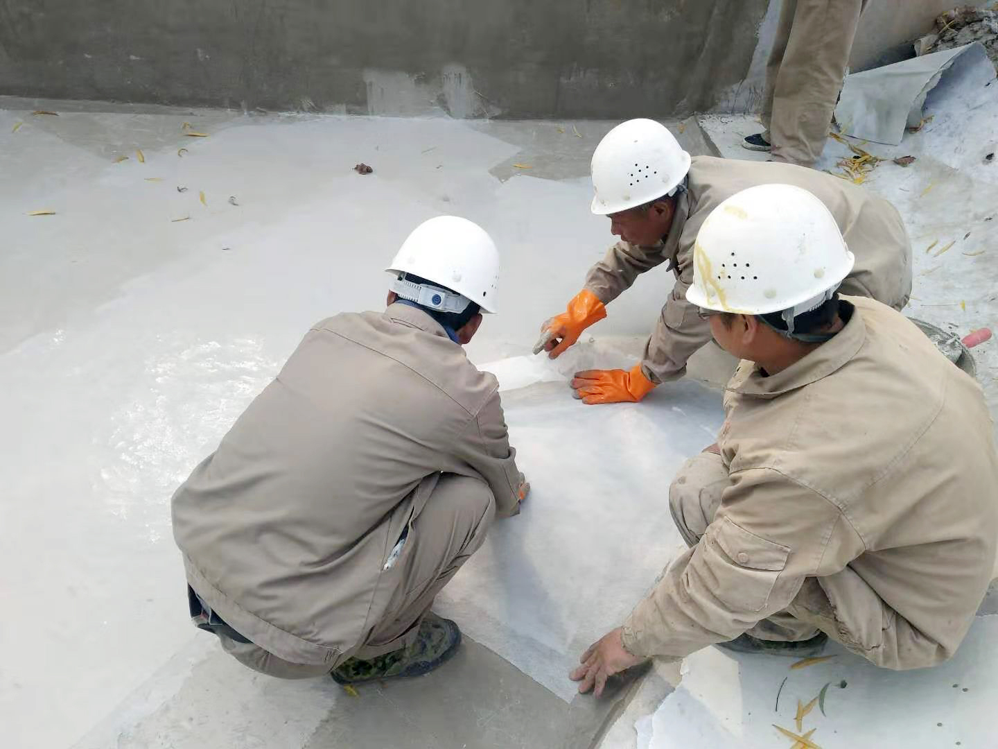 万荣县宝鼎公园水池加固防水工程